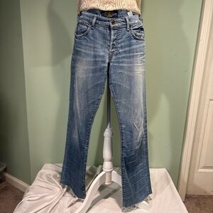 Lucky Brand women’s Sienna Tomboy distressed  jeans size 10/30